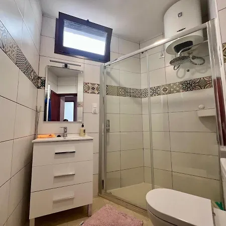 Renovated Townhouse Σπίτι διακοπών *