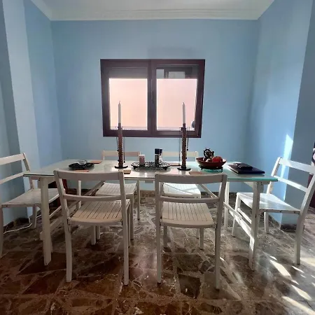 Renovated Townhouse Σπίτι διακοπών